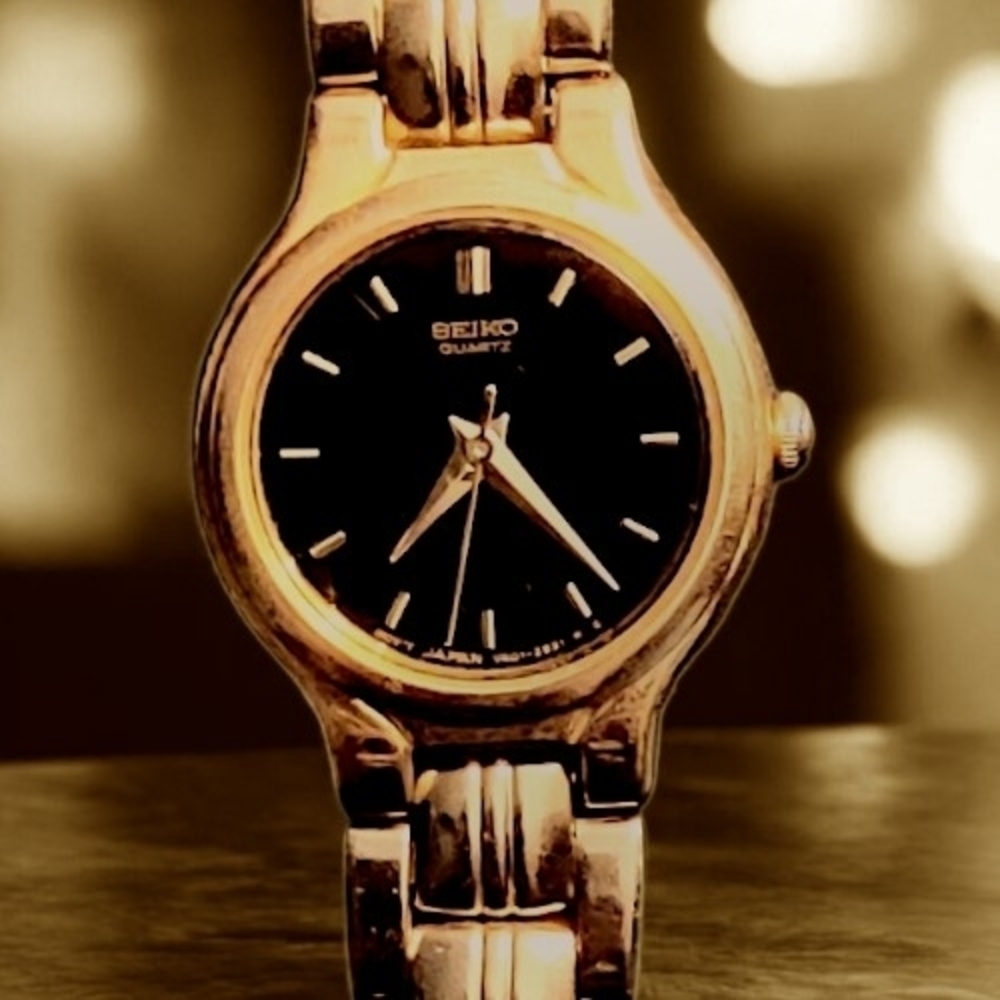 Seiko Black Dial Gold-Tone Watch